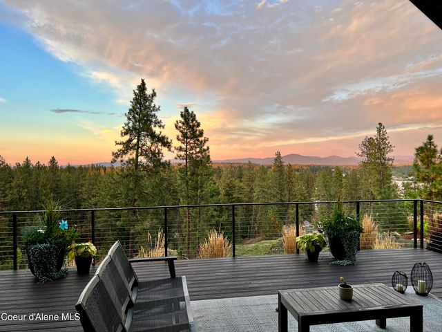 10537 W GENESEE CT, Post Falls, ID 83854