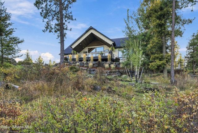 10537 W GENESEE CT, Post Falls, ID 83854