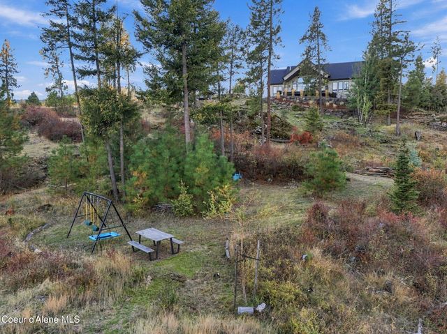 10537 W GENESEE CT, Post Falls, ID 83854