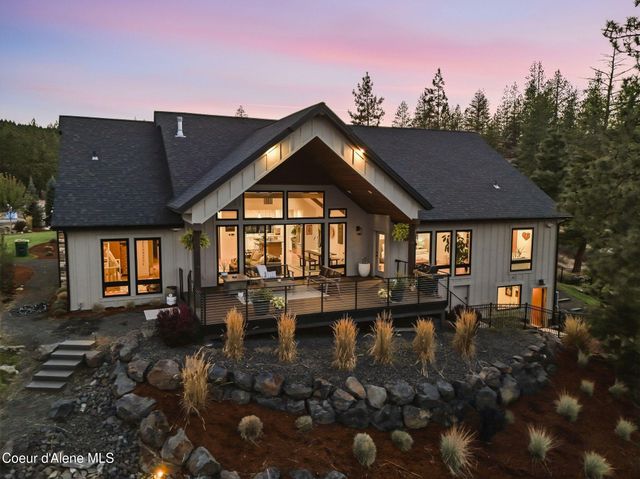 10537 W GENESEE CT, Post Falls, ID 83854