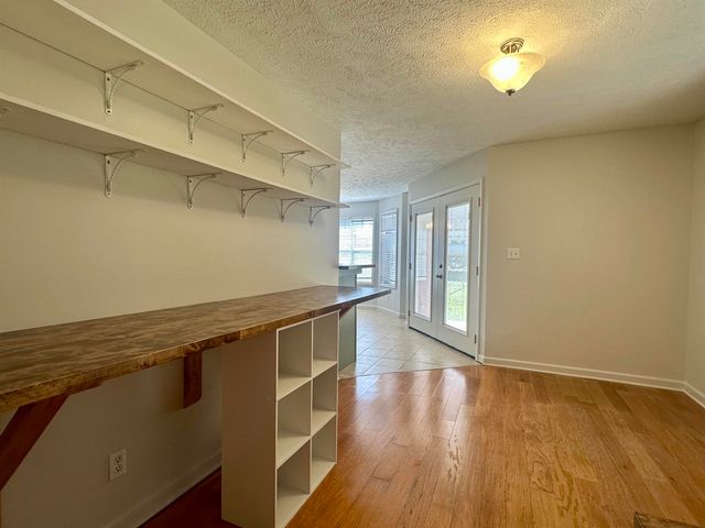 130 GLEN DR, Selmer, TN 38375