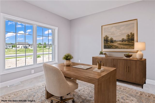 15 Via Angelo Custode, Parma, NY 14468