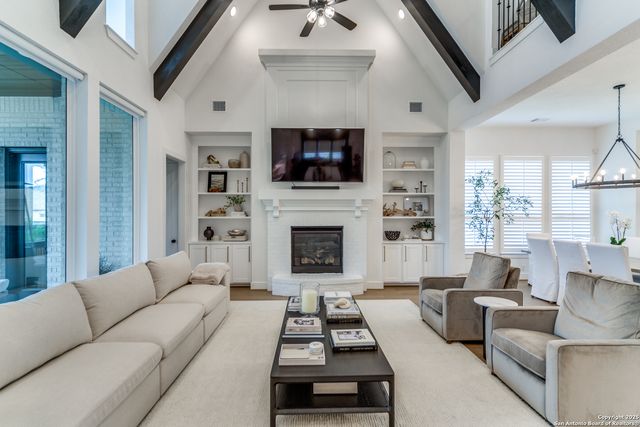 10003 Ellenora, Boerne, TX 78006