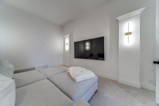 10003 Ellenora, Boerne, TX 78006