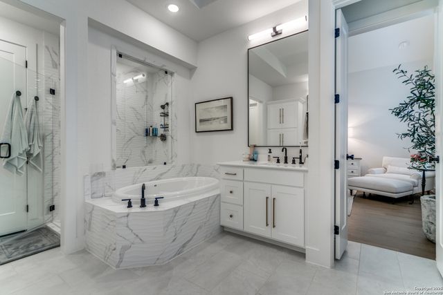 10003 Ellenora, Boerne, TX 78006