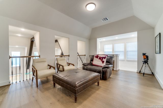 10003 Ellenora, Boerne, TX 78006