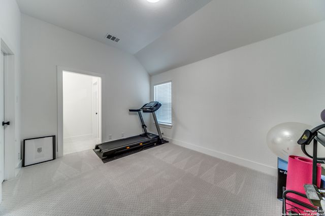 10003 Ellenora, Boerne, TX 78006