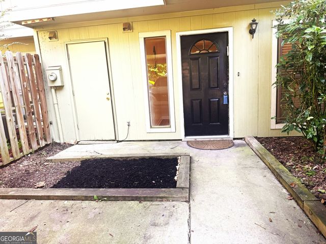 6400 Hawthorne Terrace, Peachtree Corners, GA 30092