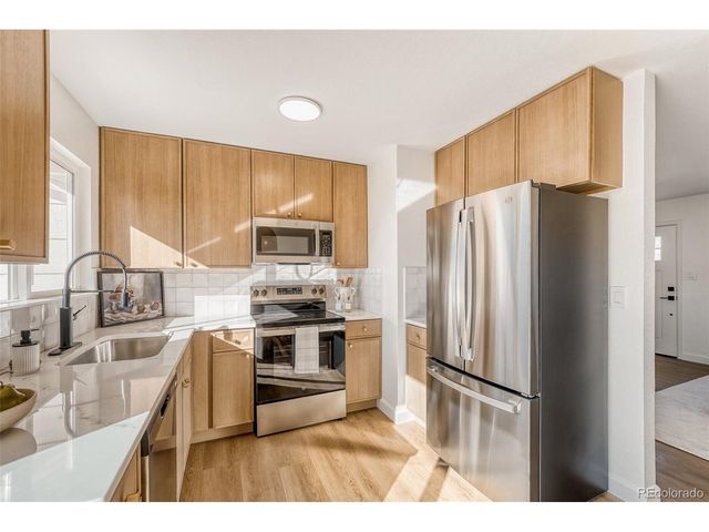 1529 S Nucla St, Aurora, CO 80017
