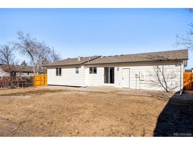 1529 S Nucla St, Aurora, CO 80017