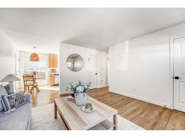 1529 S Nucla St, Aurora, CO 80017