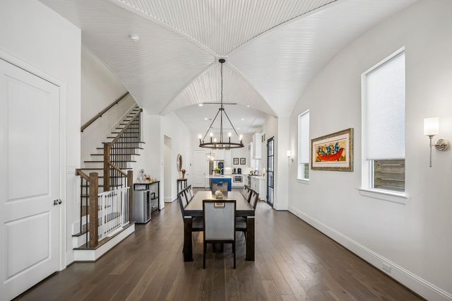 541 W 27th Street, Houston, TX 77008