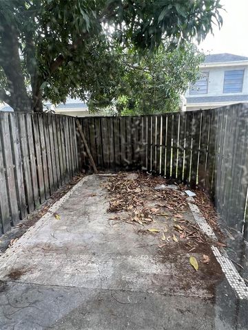 2442 NW 52nd Avenue, Lauderhill, FL 33313