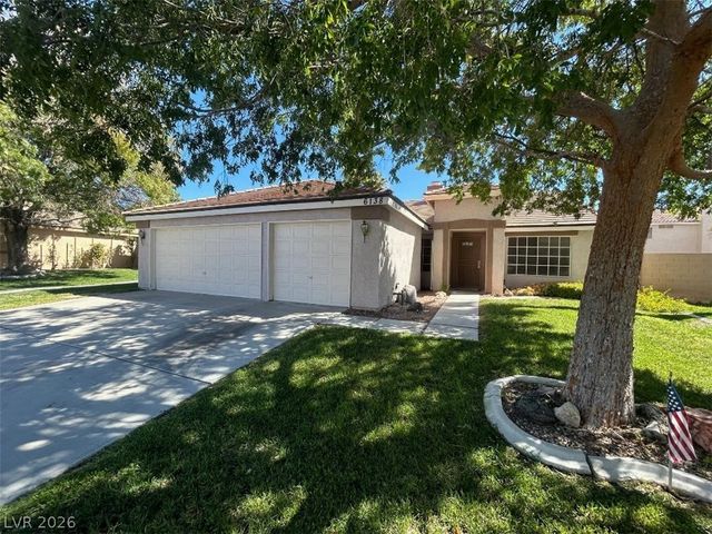 6138 CIRCLING HAWK Drive, North Las Vegas, NV 89031