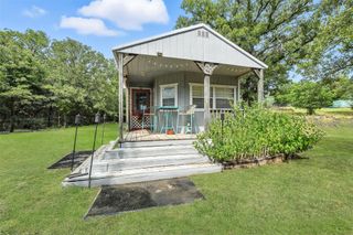 454 Bear Ridge Road, Bowie, TX 76230
