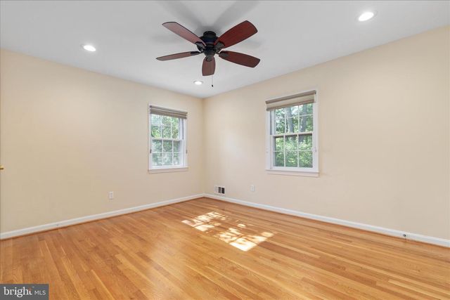 2406 CLAREMONT DR, Falls Church, VA 22043