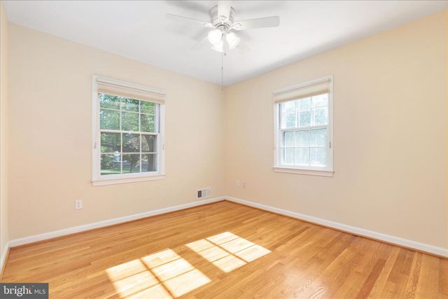 2406 CLAREMONT DR, Falls Church, VA 22043