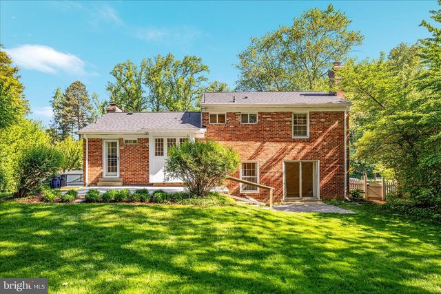 2406 CLAREMONT DR, Falls Church, VA 22043
