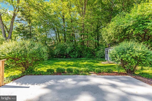 2406 CLAREMONT DR, Falls Church, VA 22043