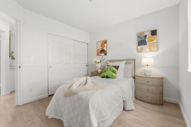 7 Chart Lane, Redwood City, CA 94065