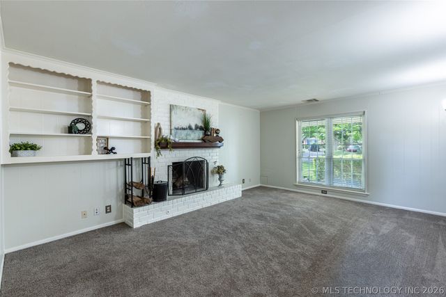 6768 S 66th East Avenue, Tulsa, OK 74133