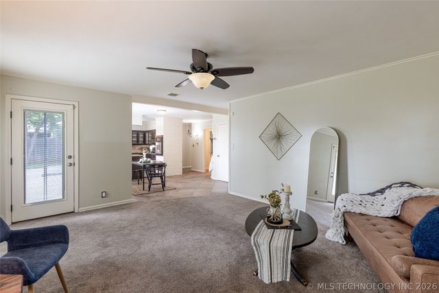 6768 S 66th East Avenue, Tulsa, OK 74133