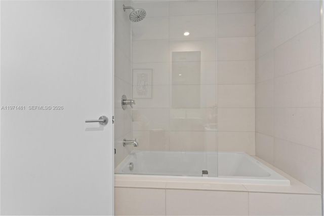 2900 NE 7th Ave 3107, Miami, FL 33137