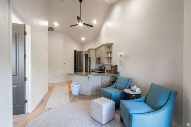513 E SOUTHFORK DR, Draper, UT 84020