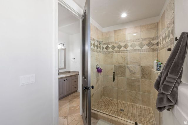 513 E SOUTHFORK DR, Draper, UT 84020