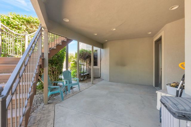 513 E SOUTHFORK DR, Draper, UT 84020
