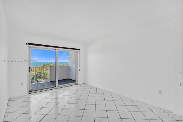 8000 Harding Ave 7F, Miami Beach, FL 33141