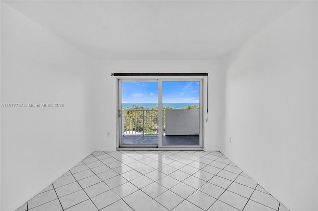 8000 Harding Ave 7F, Miami Beach, FL 33141