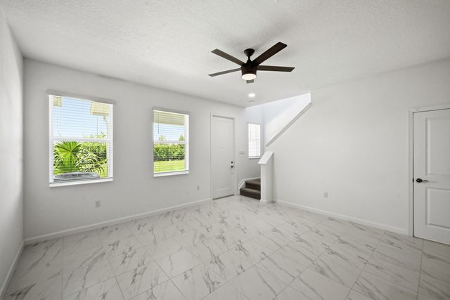 4910 N Longwood Lake Square, Westlake, FL 33470