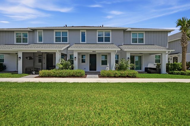 4910 N Longwood Lake Square, Westlake, FL 33470