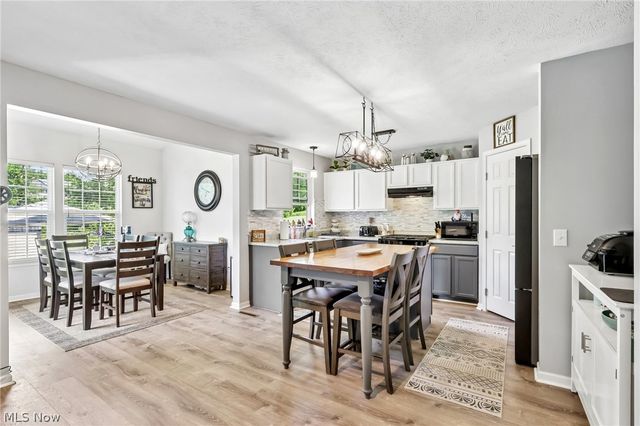 1480 Crescent Drive, Streetsboro, OH 44241