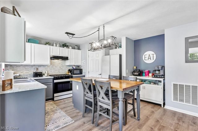 1480 Crescent Drive, Streetsboro, OH 44241