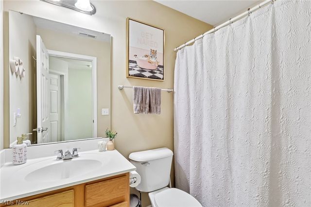 1480 Crescent Drive, Streetsboro, OH 44241