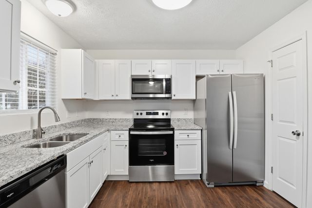 3408 Ravenel Ct, Murfreesboro, TN 37130