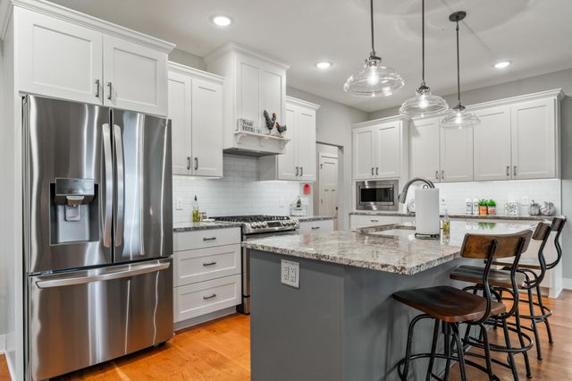 1009 Marion Court NE, Montgomery, MN 56069