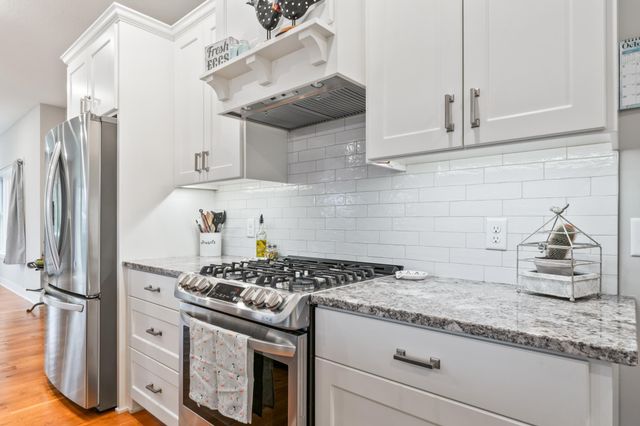 1009 Marion Court NE, Montgomery, MN 56069