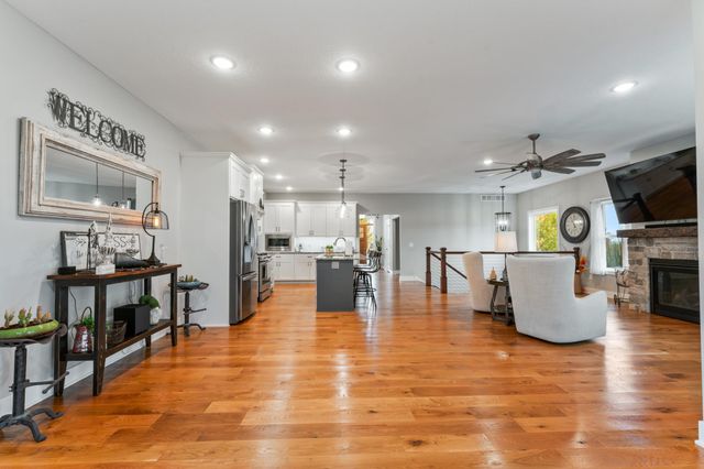 1009 Marion Court NE, Montgomery, MN 56069