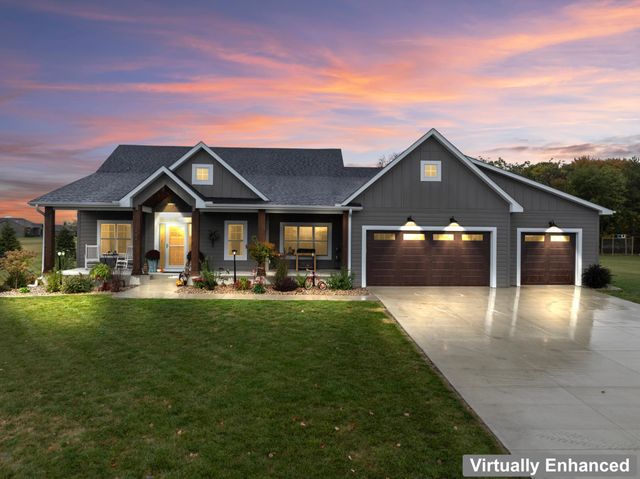 1009 Marion Court NE, Montgomery, MN 56069