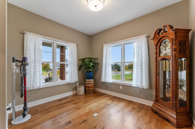 1009 Marion Court NE, Montgomery, MN 56069