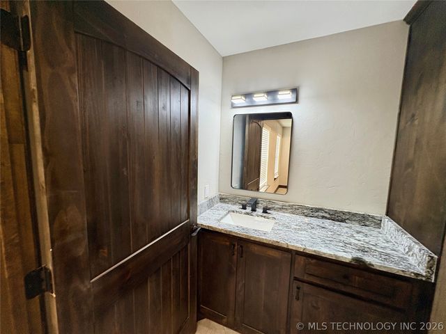 11913 Sandy Acres Trail, Kingston, OK 73439