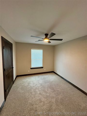 11913 Sandy Acres Trail, Kingston, OK 73439