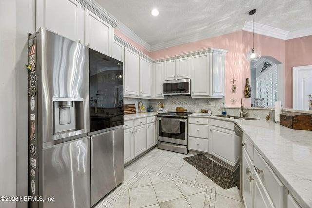 3857 REDS GAIT Lane, Jacksonville, FL 32223