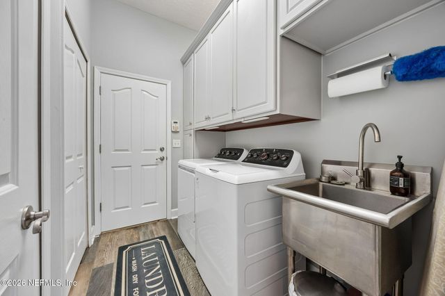 3857 REDS GAIT Lane, Jacksonville, FL 32223