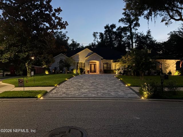 3857 REDS GAIT Lane, Jacksonville, FL 32223