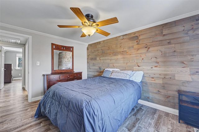 45860 Kensington Street, Utica, MI 48317