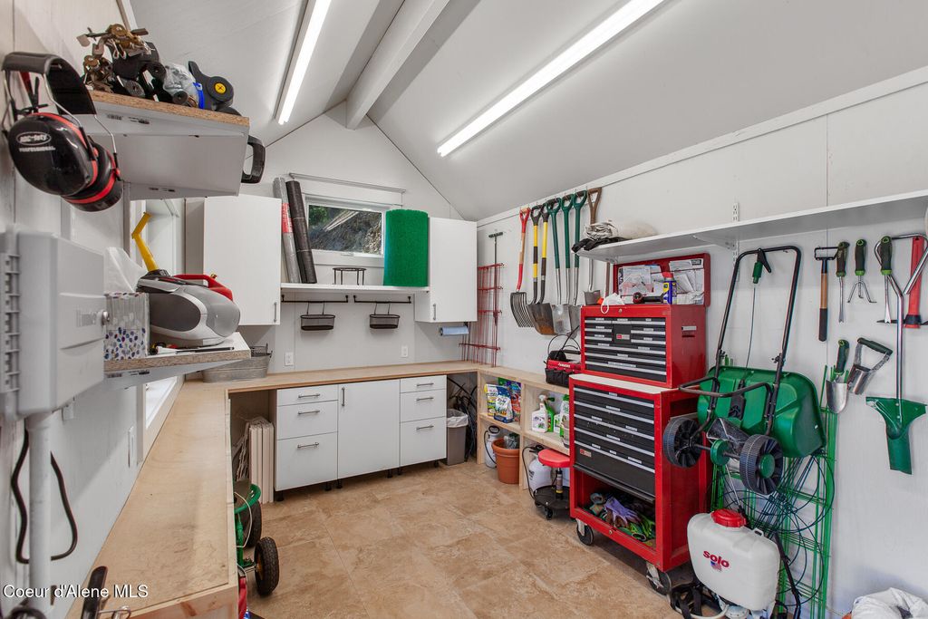 4173 S ISAAC STEVENS RD, Coeur d'Alene, ID 83814 photo 16